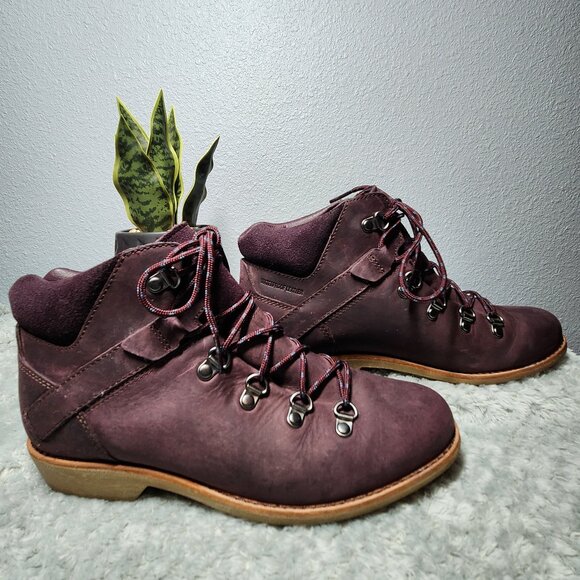 NWOT - Teva De La Vina Alpine Low Boots - Wine - Women's Size 7 - Picture 1 of 9